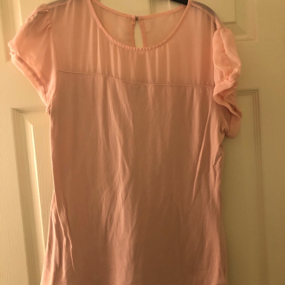 Express pink short sleeve blouse sz L